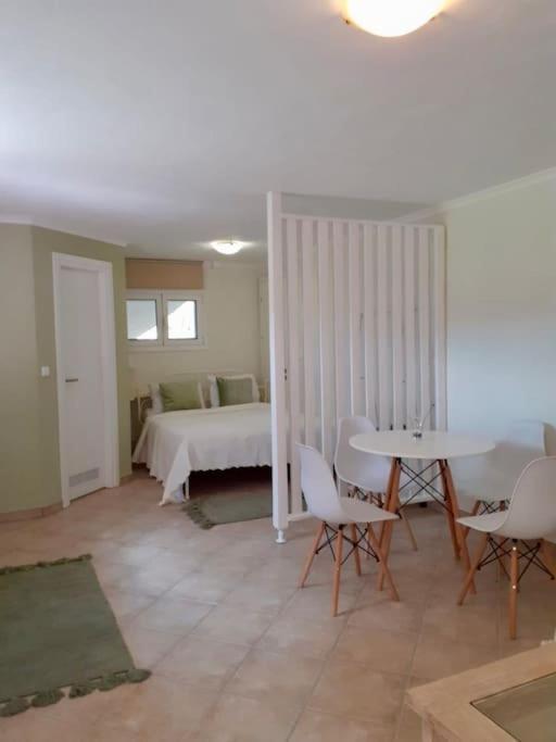 Apartment Olive Garden Mandrotopos